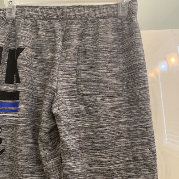 Pink brand XS jogger pants. - Picture 3 of 7